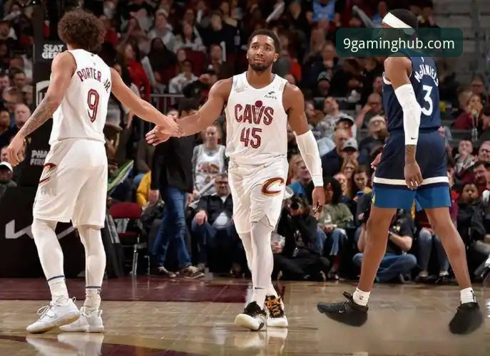 米切尔42分神迹与骑士连胜势头深度评测：透过九游娱乐平台v3.5.1版本洞察比赛细节